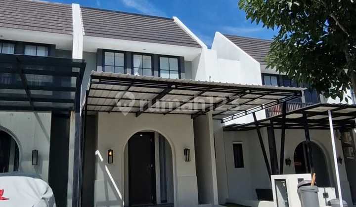 Semi-Furnished Minimalist House in Citra Grand Near Undip