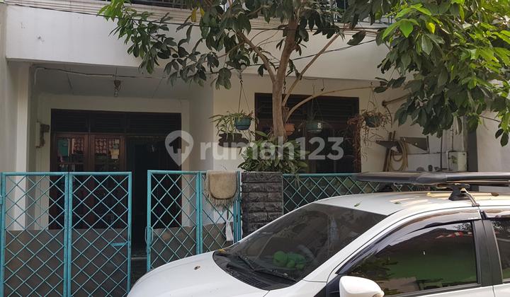 For Sale House in Pamulang Permai 2, South Tangerang