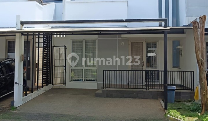 For Sale House in The Icon Cosmo Bsd City. Near Aeon Mall