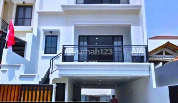 Rumah 3 Lantai Baru Mewah Classic Di Poltangan Pejaten Timur Pasar Minggu Jakarta Selatan 1