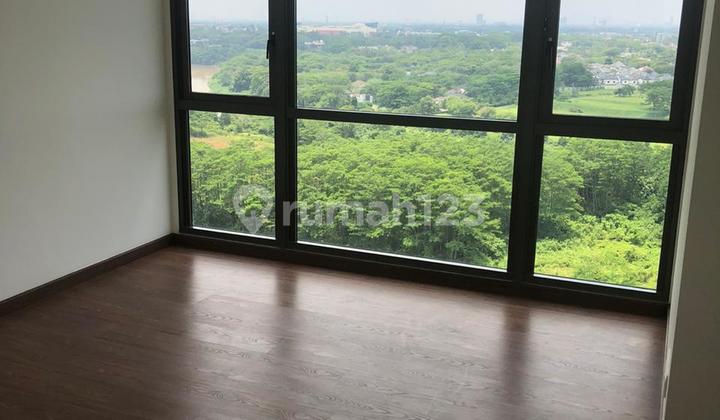 Selling at a Loss Marigold Nava Park Apartment in Luxury Central BSD, BSD City 2