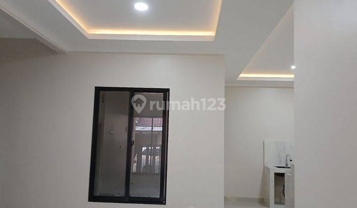 Rumah Baru 2 Lantai Di Regency Melati Mas Shm Regensi Modern  Style Serpong 2