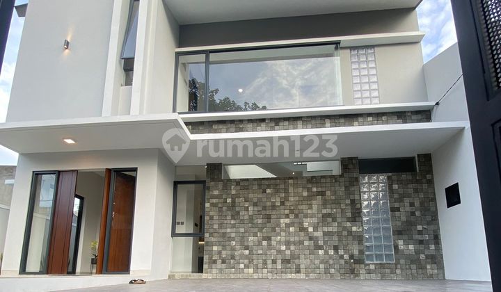 Dijual Rumah Baru Kencana Loka Bsd City Tangerang 2 Lantai Bagus
