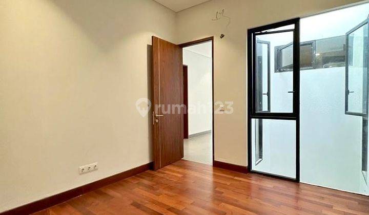 Rumah mewah murah dalam townhouse pinggir jalan raya utama  11
