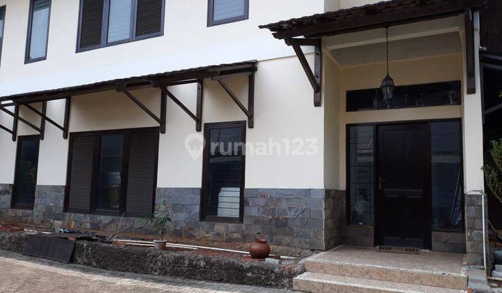 Dijual Rumah Di Petukangan Utara Dekat Taman Alfa Joglo 2