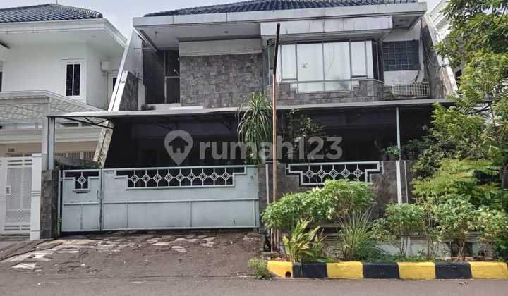 Rumah 2 lantai Intercon
