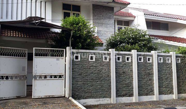 Rumah dipuri indah lt240 lb320 Bagus 1