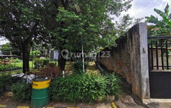 Rumah Hitung Tanah Lokasi Bagus Hadap Timur di Puri Indah Jakarta Barat 2