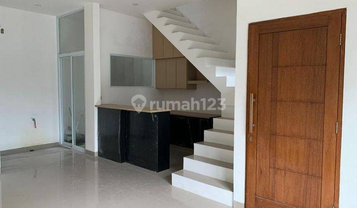 Rumah Cantik 2 Lantai Siap Huni Dekat Bintaro Sektor 9 Fn12358 2