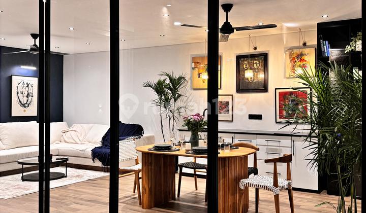 Villa 1 Lantai Luas Tanah 220 M2 Full Furnished 2 Kamar Tidur Disewakan Bulanan Di Jalan Taman Sari Kerobokan Kelod Badung Vila di Jl. Taman Sari No. 1, Kerobokan Kelod, Kuta Utara, Badung, Bali, Indonesia, 80361, Seminyak