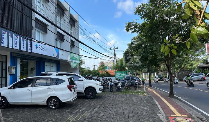 3-Story Shop House Strategic Location Wide Road Access Ready 3 Units Suitable For Business In Jimbaran Shop House at Jl. Uluwatu Ii No.88, Jimbaran, South Kuta, Badung, Bali, Indonesia, 80361, Jimbaran 120.0 m² Unfurnished Freehold Certificate 2