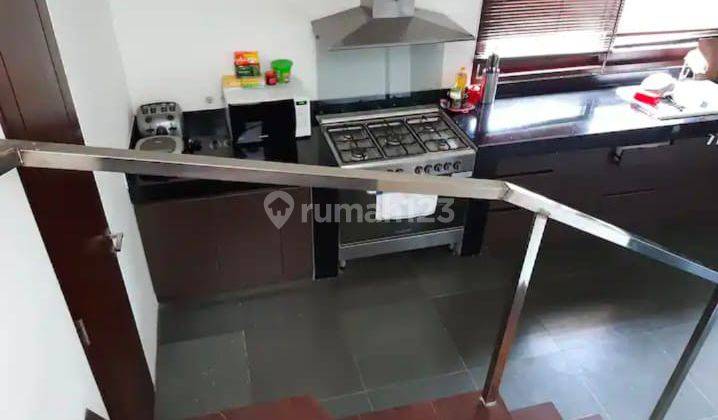 RUMAH 2 LANTAI FURNISHED ADA POOL DEKAT GWK DI UNGASAN BADUNG BALI 2