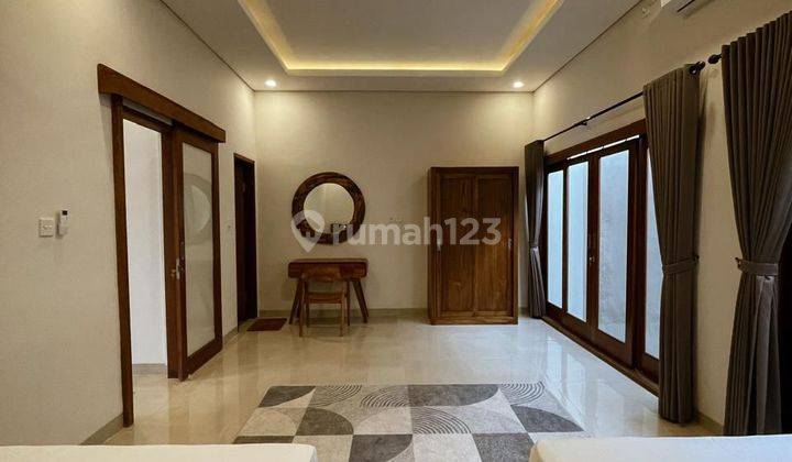 RUMAH BARU MODEL VILLA DEKAT LIVING WORLD MALL ONE GATE SYSTEM DI DENPASAR TIMUR  Rumah Furnished Baru SHM - Sertifikat Hak Milik di Puri Chandra Asri, Denpasar Timur 1