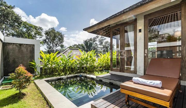 Tropical Villa Complex on Main Road Singapadu Ubud Gianyar Near Sukawati Art Market Tourist Attraction