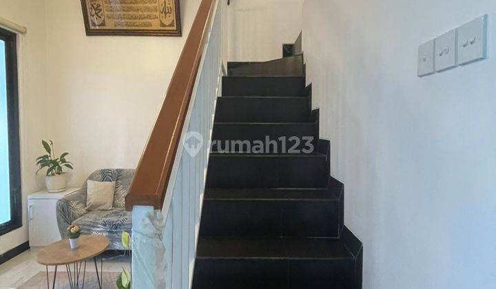 Nice Modern Minimalist 2-Storey House in West Denpasar Nice Unfurnished House SHM - Freehold Certificate on Jalan Tunjung Sari, West Denpasar 1