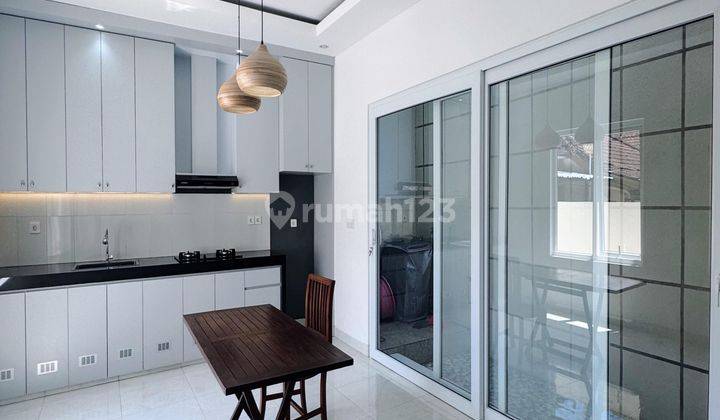 Rumah Baru 2 Lantai Kosongan Dekat Unud & Gwk Di Jimbaran Kuta Selatan Badung  Rumah Kontrakan Unfurnished Baru SHM - Sertifikat Hak Milik di Jimbaran, Jimbaran 1