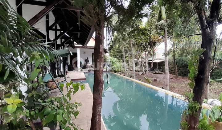 1-Story Villa 861 M² 3 Bedrooms Near Unud Campus in Jimbaran 1-Story Villa 861 M² 3 Bedrooms Near Unud Campus in Jimbaran