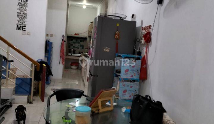 Rumah 2 Lantai di Taman Semanan Indah 2