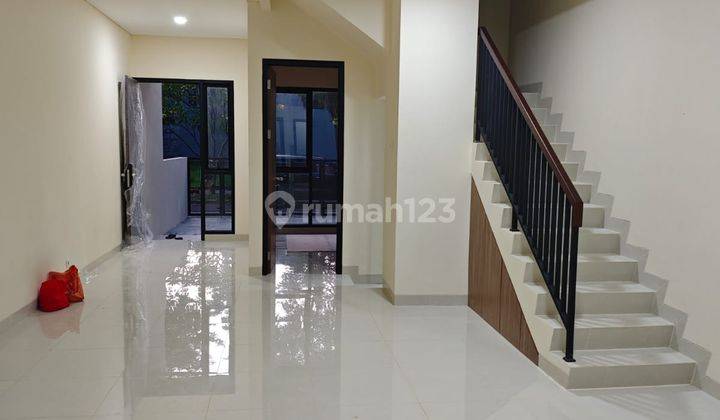 Dijual Rumah Di Metland Puri, Petir Cipondoh 2