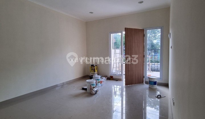 New House in Gading Serpong Sector, Tangerang 2