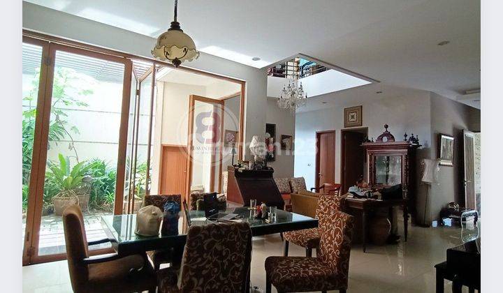 Rumah Bagus 2 Lantai di Emerald Bintaro jaya Sektor 9 Tangerang Selatan 2