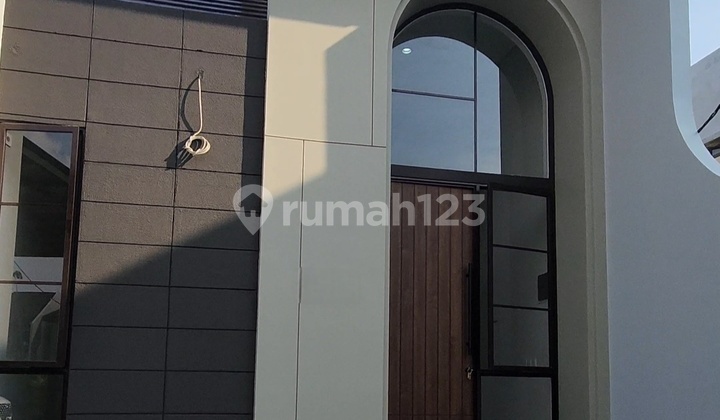 Rumah Bagus Baru Gress Siap Huni di Perumahan Citraland City Kedamean Cluster Charlotte Blok C2 36, Kedamean, Kedamean, Gresik, Jawa Timur, Indonesia, 61175, Citraland