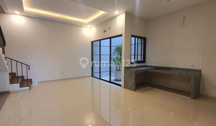 Murah Rumah mewah modern minimalis 2 lantai di citrqland utama 2 M an 2