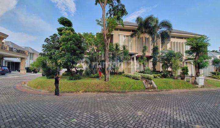 Rumah mewah 2 lantai di kawasan elite pakuwon Indah surabaya barat 1