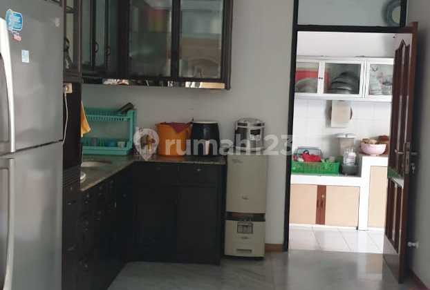 Rumah Mewah Siap Huni Raya Satelit Surabaya Barat  2