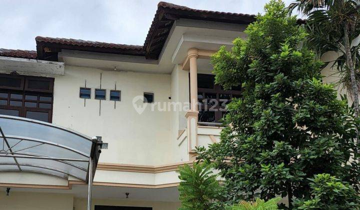 Rumah 2 Lantai di Pinus asri wiyung Bagus murah 1