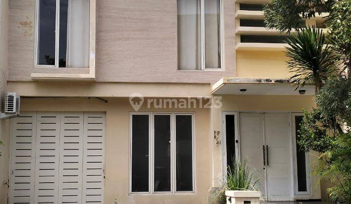 Rumah Bagus Bangunan 2 Lantai di Jl. The Mansion, Lontar, Kec. Sambikerep, Surabaya, Jawa Timur, Pakuwon Indah 1