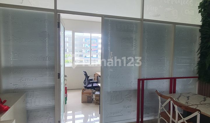 Commercial Shop House 2-Story Building Ready to Use in Palma Galeria Citraland 2