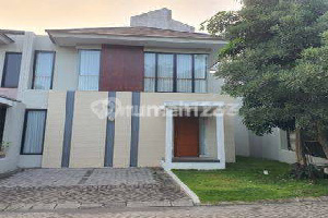 Beautiful Nice House Ready to Live In Fully Furnished Greenhill