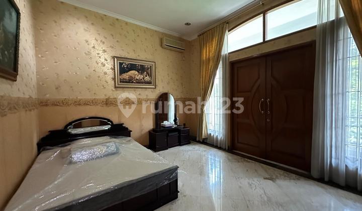 Turun Harga ! Rumah Zona Komersial Lokasi di Sambas Dekat Blok M