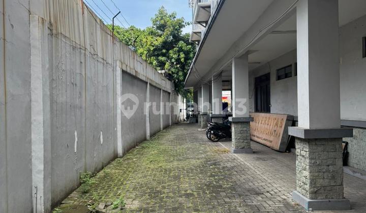 Office Building At Jakarta Pusat Luas 1056M2 Best Location