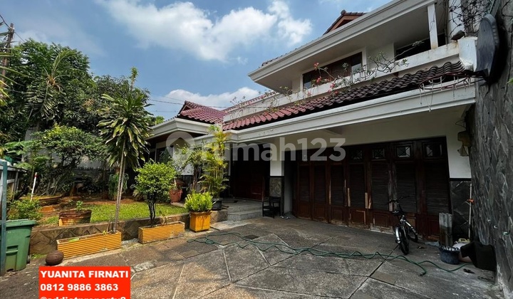 Luxurious House At Patal Senayan Jakarta 2 Storey Spacious Garden Luxurious House At Patal Senayan Jakarta 2 Storey Spacious Garden