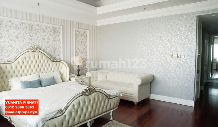 For Sale SCBD Suite Big Living Room Unit With Parking Lot