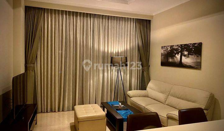 Disewakan District 8 Luas 2 Kamar di Senopati With Balcony 1