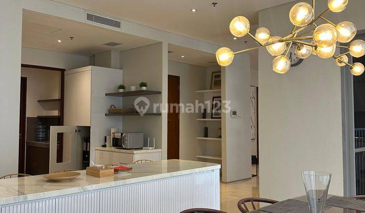 Senopati Suite 3Bedrooms 207m2 Spacious Unit Good  2