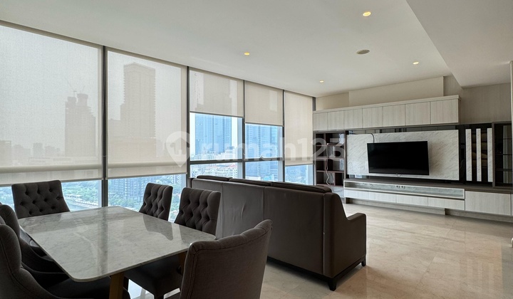 Good Price! Casa Domaine di Sudirman 3 Bedrooms 168m2 