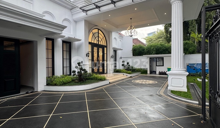 Luxurious House At Menteng American Classic 3 BR Well Maintained