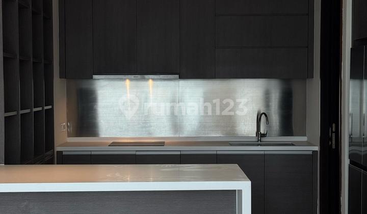 Good Price! Casa Domaine di Sudirman 3 Bedrooms 168m2  2