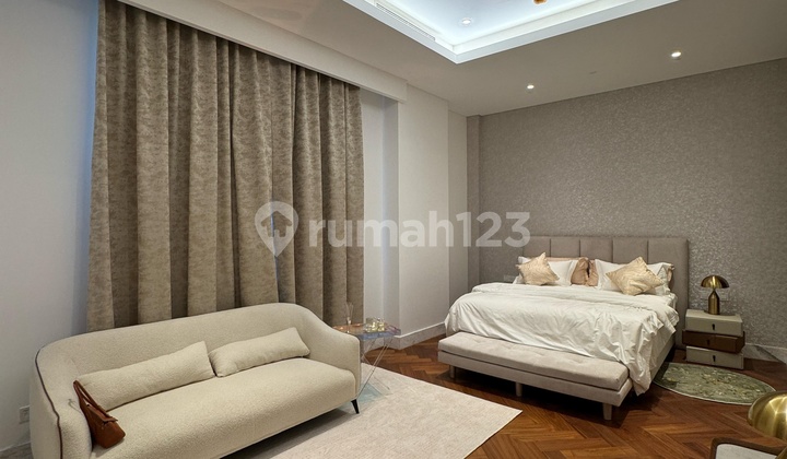 Rare Availability Le Parc At Thamrin Nine 3Br Size 281M2 Luxury Furnished Rare Availability Le Parc At Thamrin Nine 3Br Size 281M2 Luxury Furnished