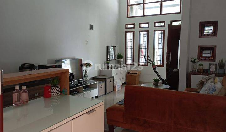 Dijual Rumah Minimalis Modern Nyaman di The Emerald Residence 1