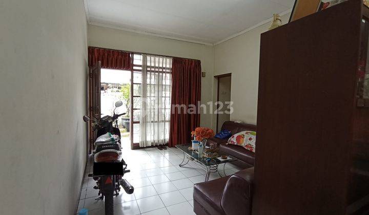 Rumah Dalam Komplek Aman Nyaman di Taman Holis Indah 1 1