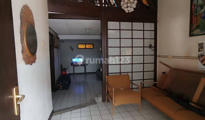 Rumah 2 Lantai Ada 5 Kamar Tidur di Kopo Permai 1