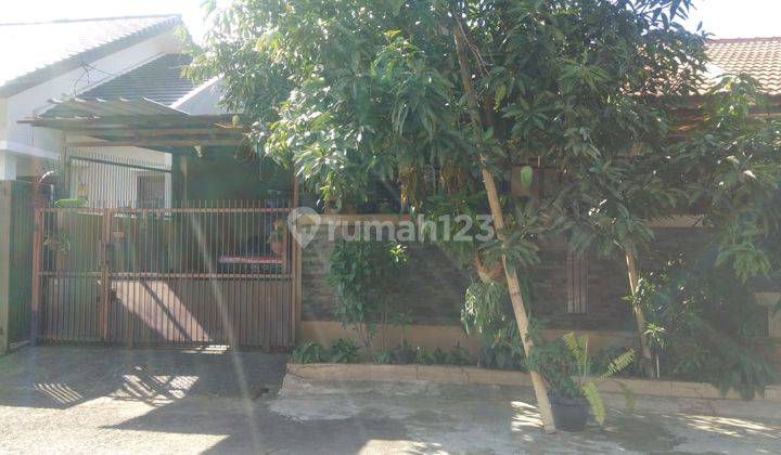 Rumah One Gate System, Dekat Ke Tol di Taman Kopo Indah 2 1