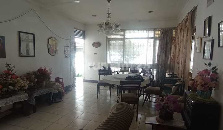 Family House in the Bandung City Area in Ancol