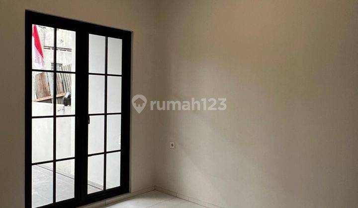 Rumah Baru Siap Huni Ada 3 Unit di Kembar 2