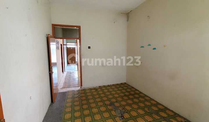 Rumah Lokasi Strategis Siap Huni di Cicukang Indah 2